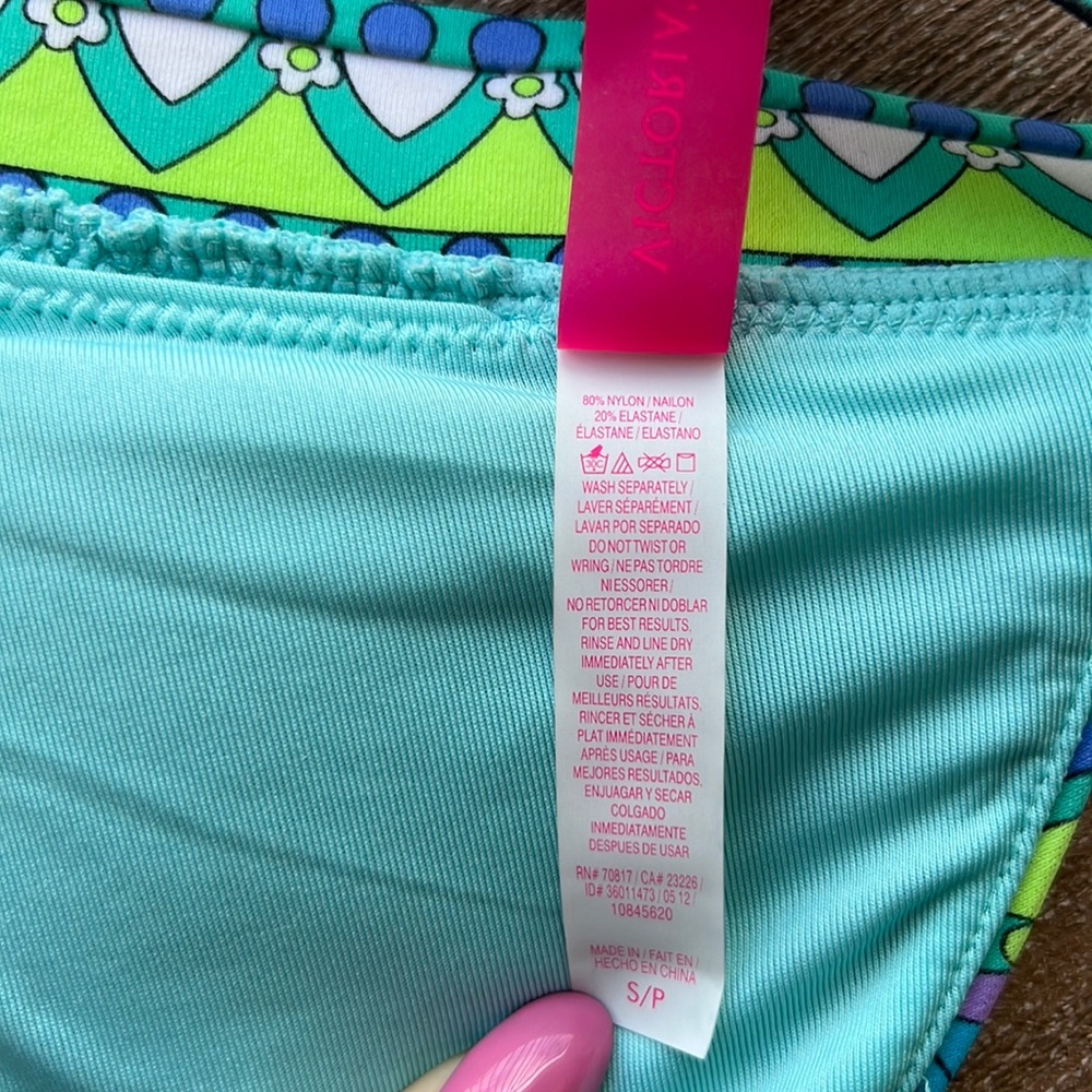 Triangle Bikini Top - Picture 5 of 5